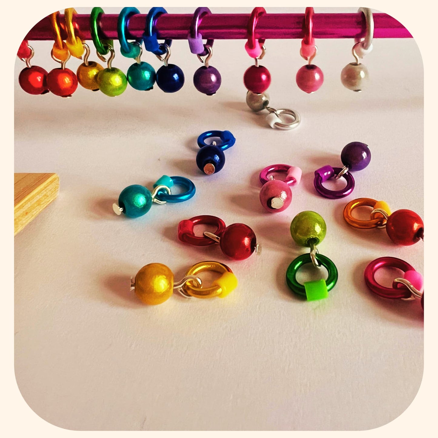 Stitch Markers for Knitting in Rainbow Colours -Glow Balls