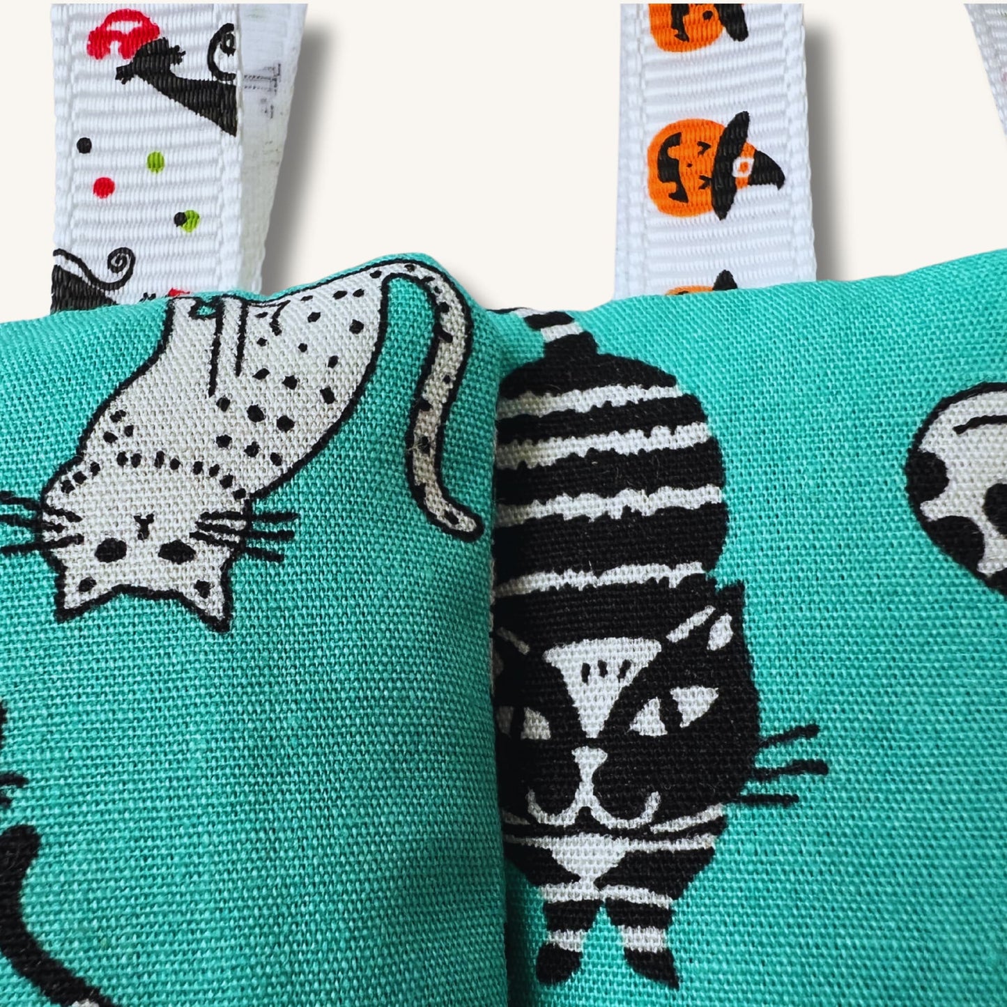 lavender scent sachets with hanging loops - Retro Cat