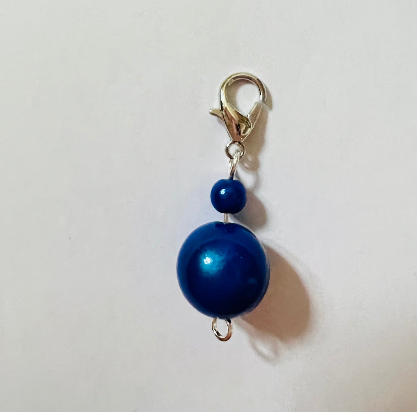 Rainbow Glowing Bead Charms - Knitting & Crochet Progress Keepers