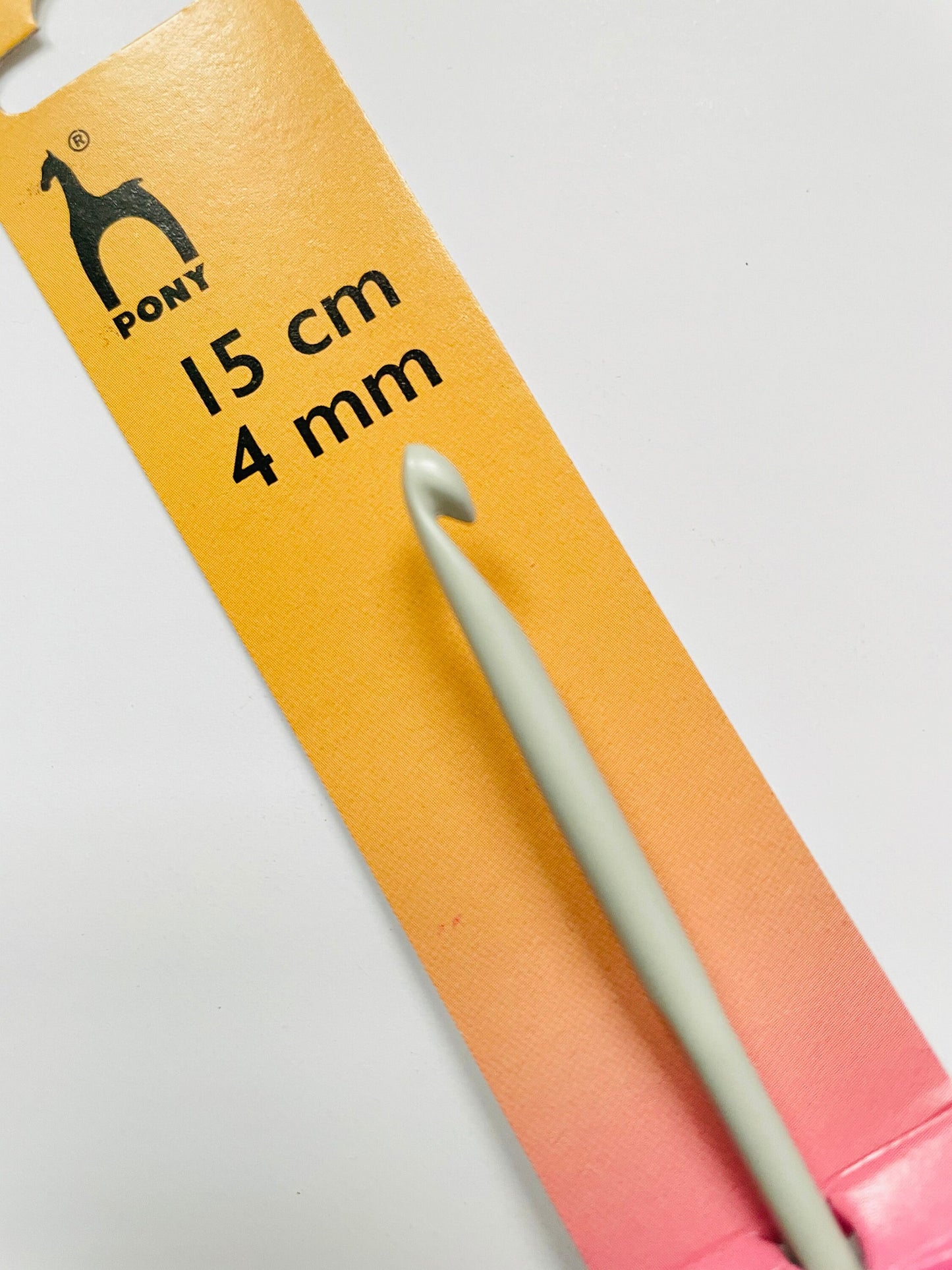 Pony Brand Crochet Hooks Set - 2mm to 5mm Assorted Sizes