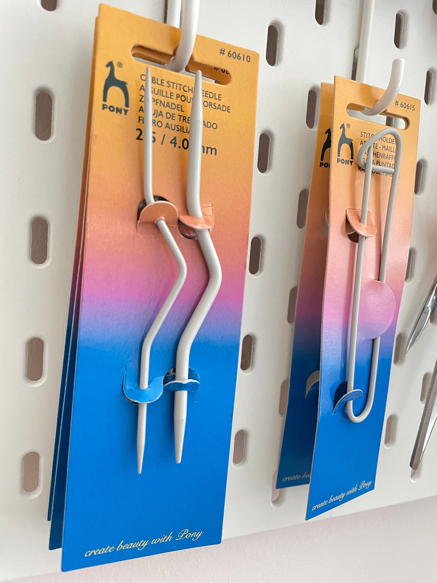 Pony Brand Knitting Cable Needles, Set of 2