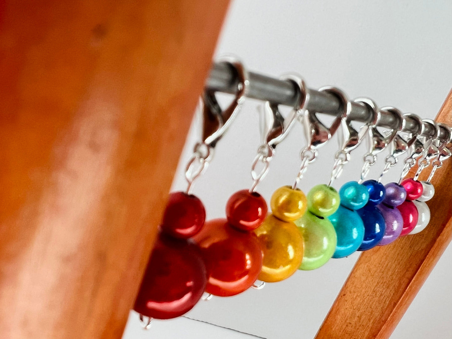 Rainbow Glowing Bead Charms - Knitting & Crochet Progress Keepers