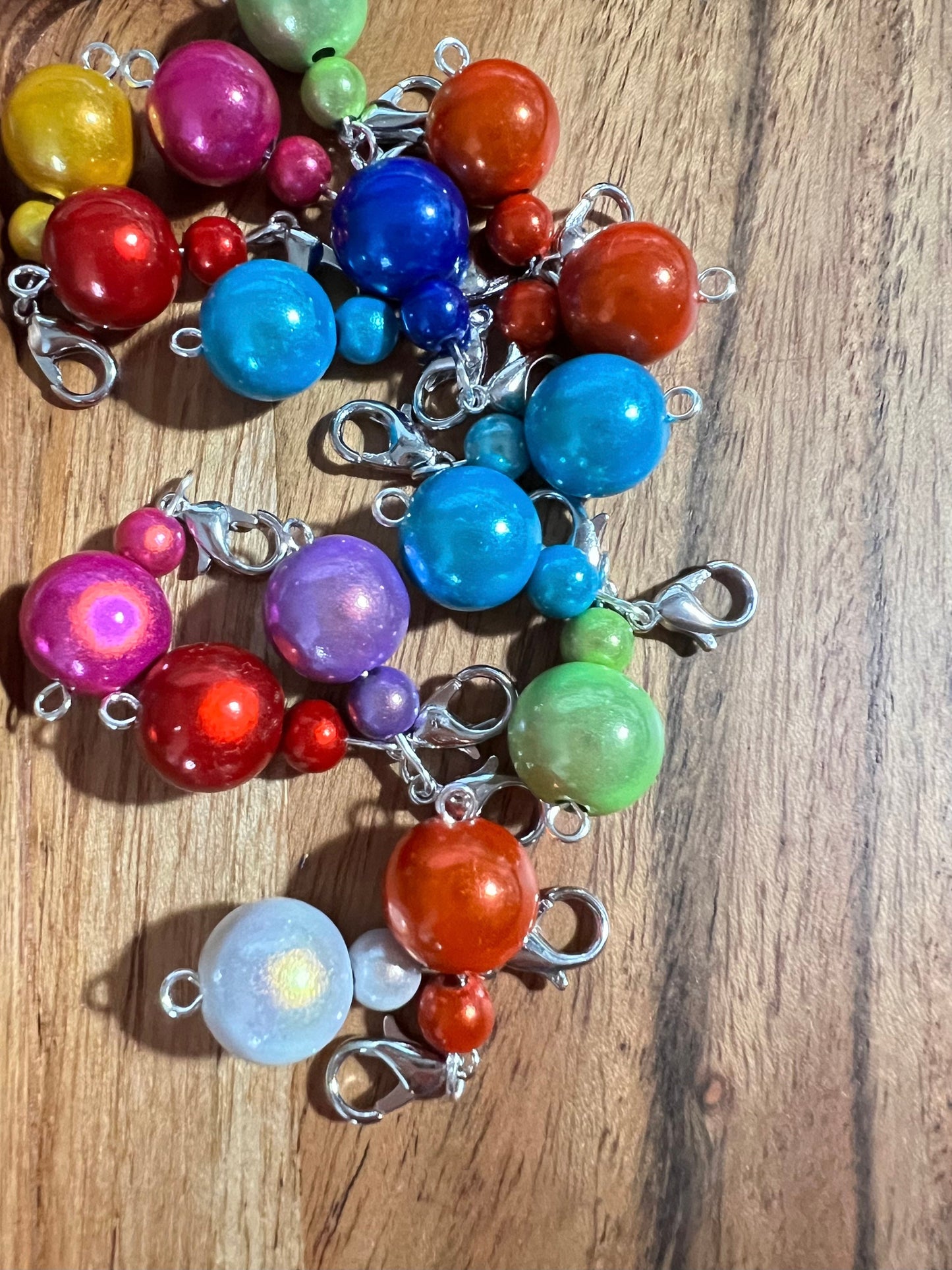 Rainbow Glowing Bead Charms - Knitting & Crochet Progress Keepers