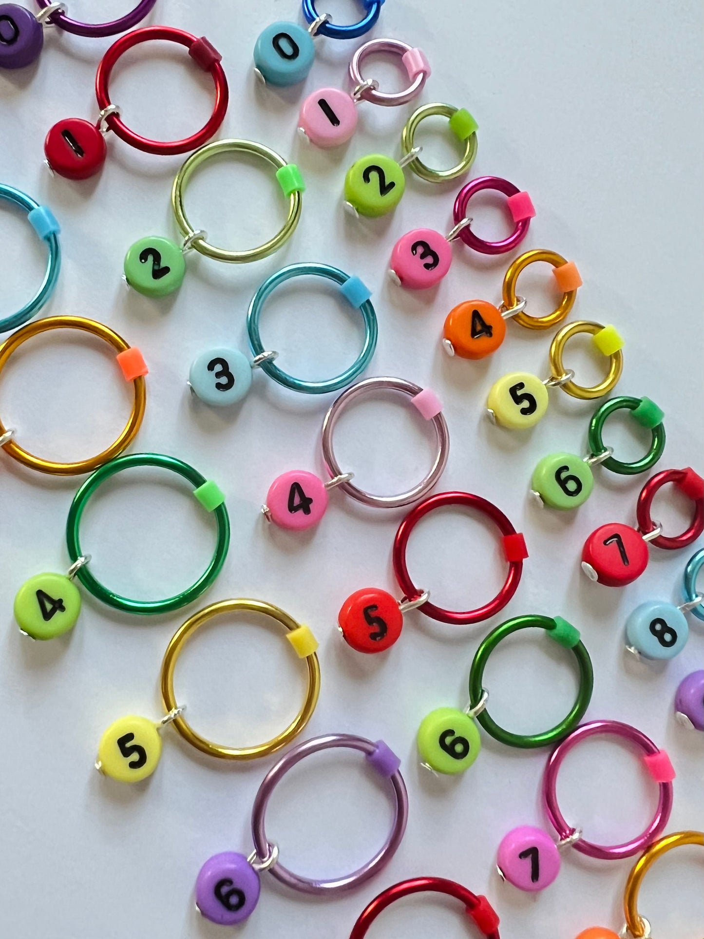 Number Stitch Markers in Rainbow Colours