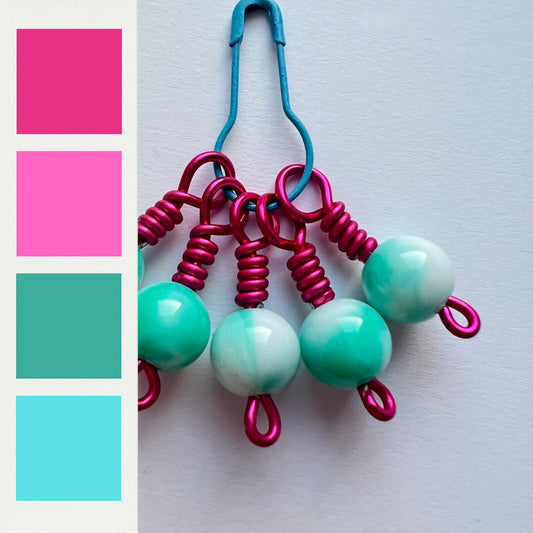 Knitting stitch markers by RosyRetro - Gumball Pop Mint