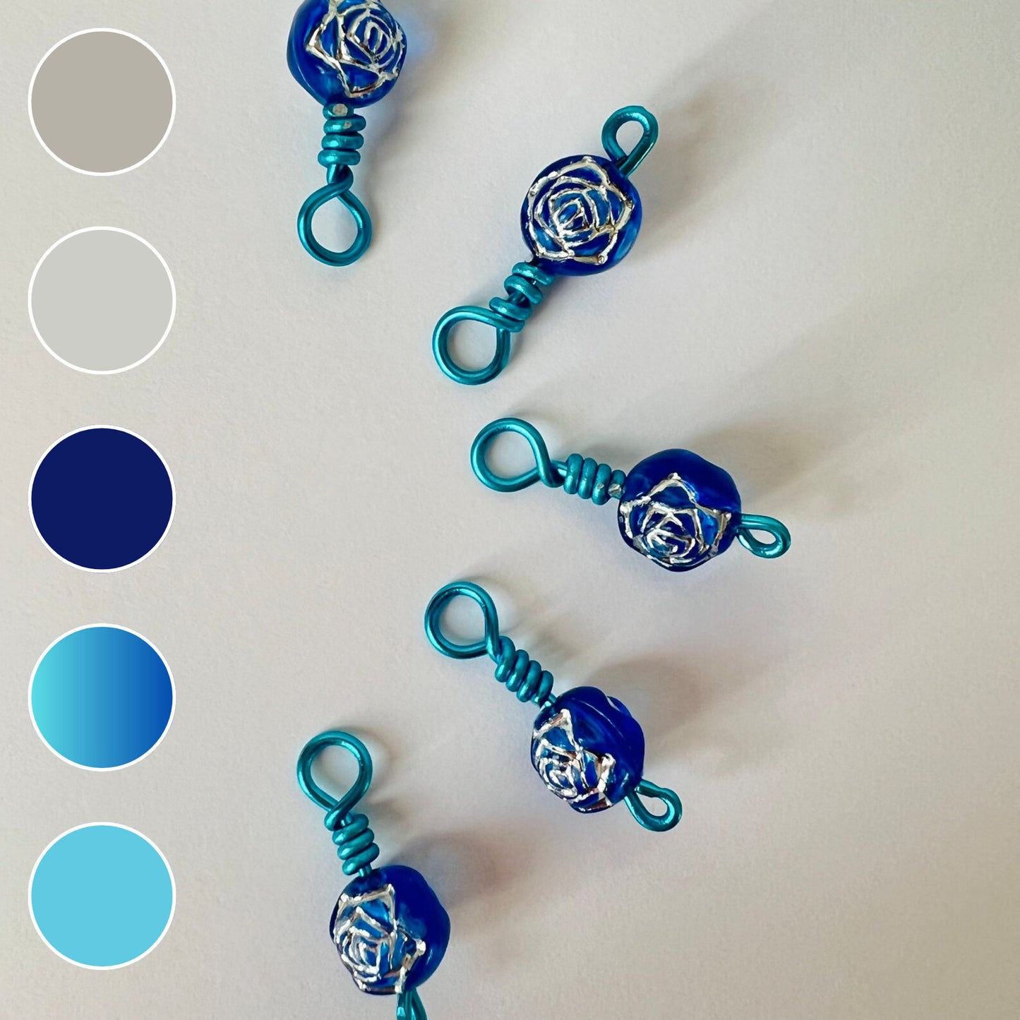 Blue wire wrapped stitch markers for knitting - Silver Lining