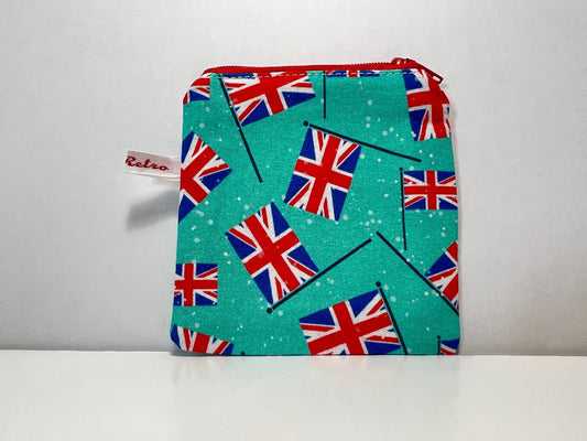 Vintage British Flag Print Knitting Case - Zipped Storage for Knitters' Tools & Markers