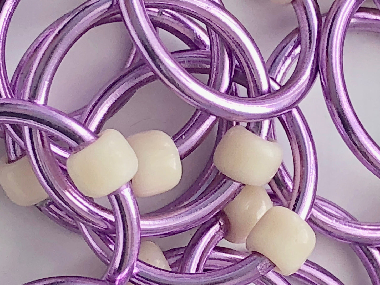 Light Purple Stitch Markers for Knitting Needles - Snow Lilac