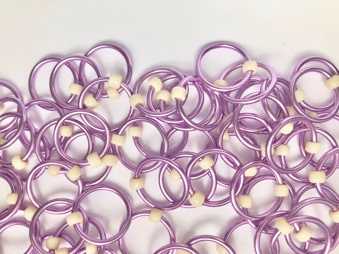 Light Purple Stitch Markers for Knitting Needles - Snow Lilac