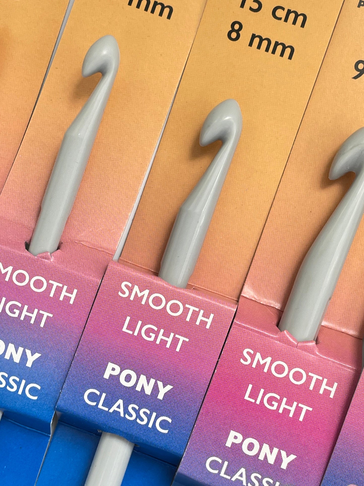 Crochet Hooks, Assorted Sizes 6mm-10mm - Pony Brand