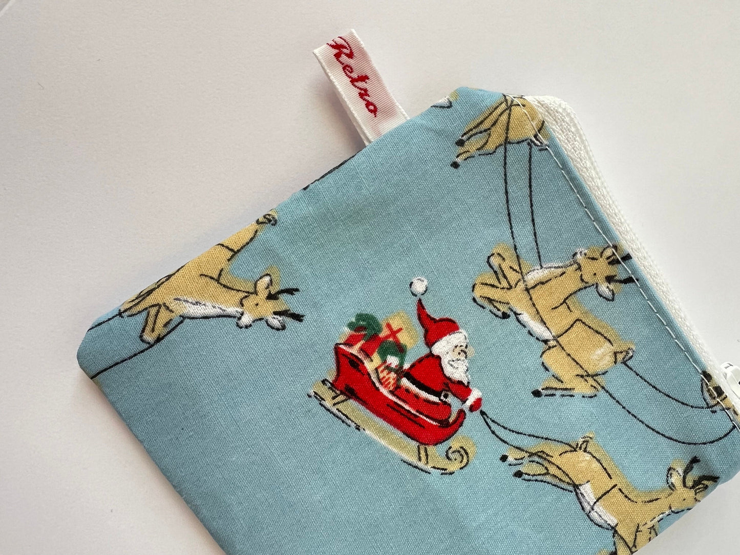 Santa Claus Knitting Case - Festive Christmas Print Portable Storage