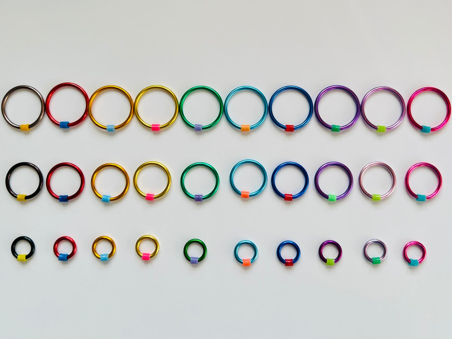 Rainbow Ring Stitch Markers for Knitting  - Snag Free in 4 Sizes - Fairground