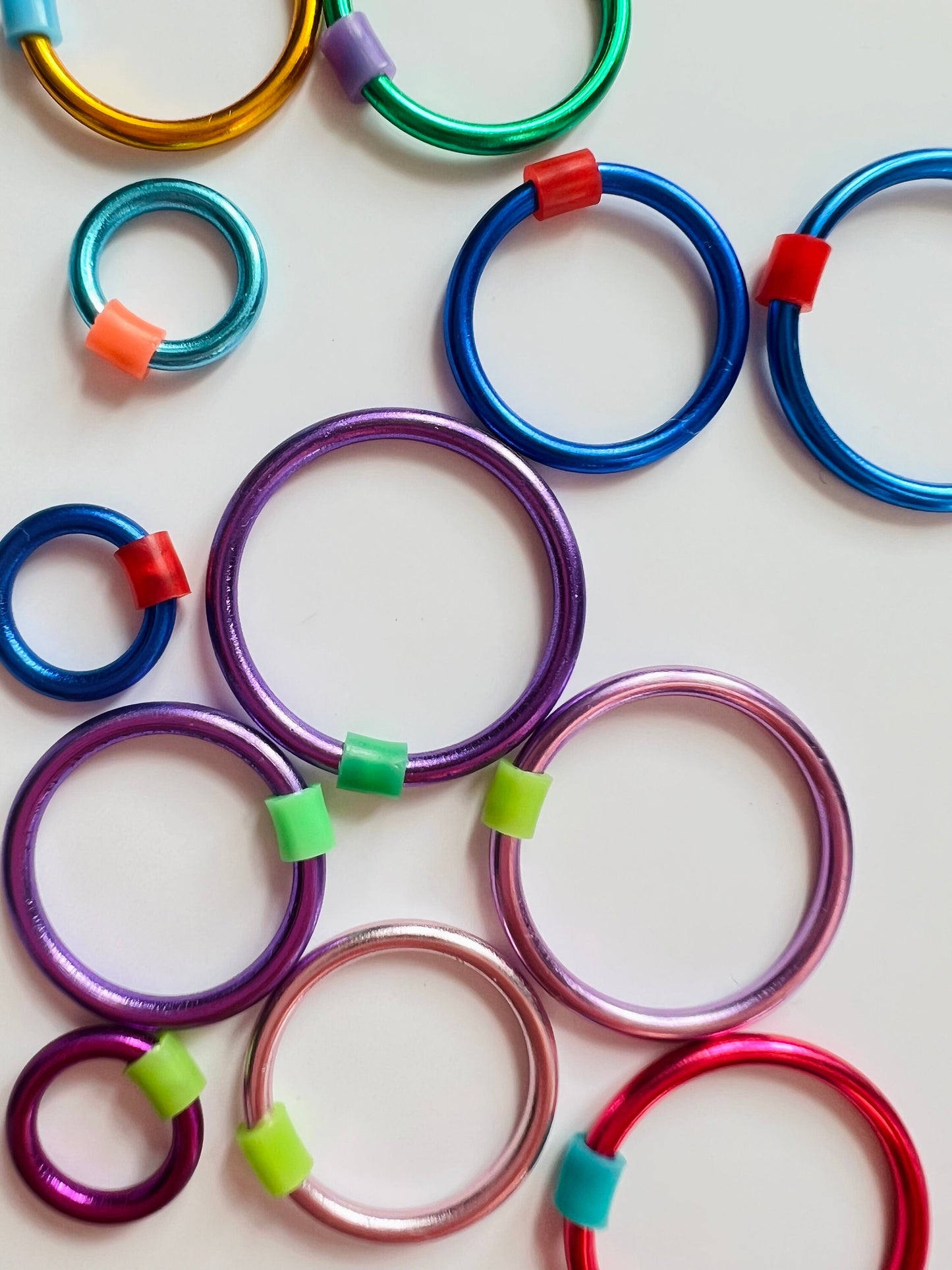 Rainbow Ring Stitch Markers for Knitting  - Snag Free in 4 Sizes - Fairground