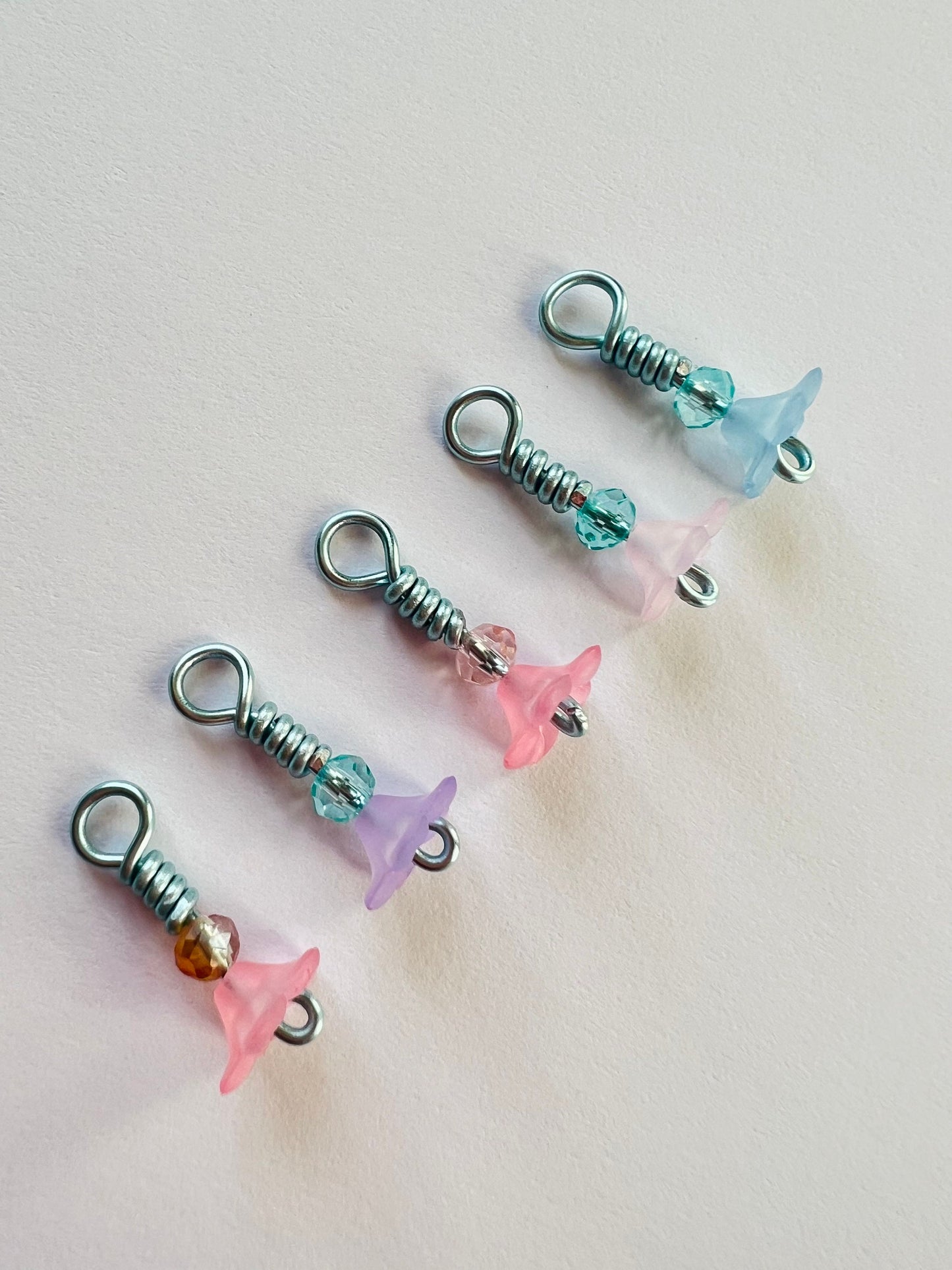 Pastel Flower Wire Wrapped Knitting Stitch Markers - Blossom Flutter