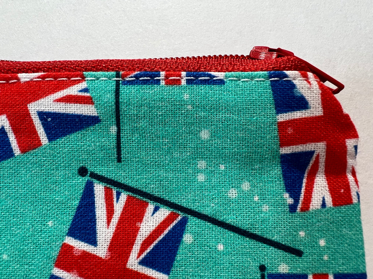 Vintage British Flag Print Knitting Case - Zipped Storage for Knitters' Tools & Markers